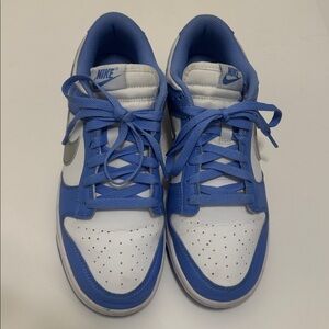Nike Women dunk Low sneakers
